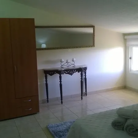 Teixeira 2 Arco da Calheta (Madeira)